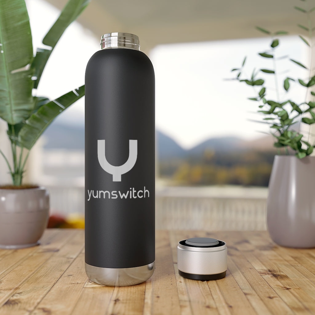 Soundwave Copper Vacuum Audio Bottle 22oz/screw-on lid features a water-resistant Bluetooth speaker